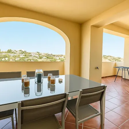 Dona Lucia Resort- Between Mountain And Sea Estepona
